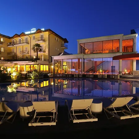 Villa Nicolli Romantic Spa Resort - Adults Only-3